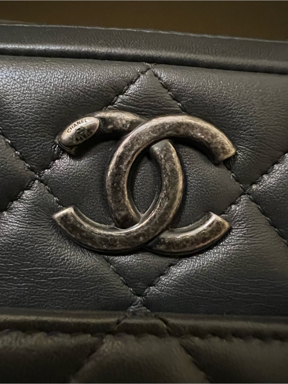 Chanel Trendy Bowling Leather Top-Handle Shoulder Bag - Picture 7 of 16